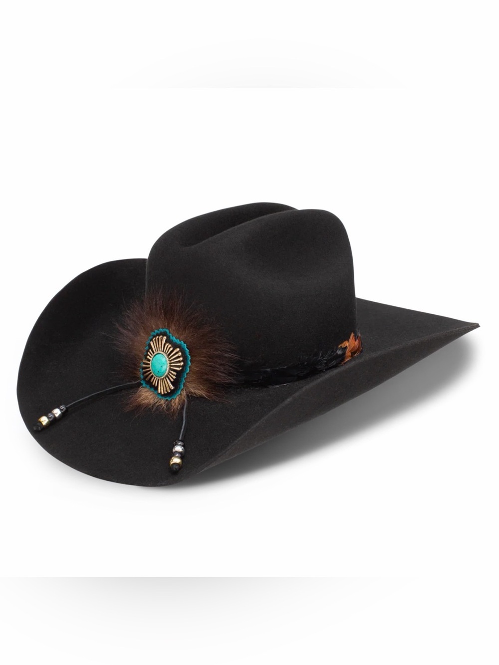 Lainey Wilson cowboy hat